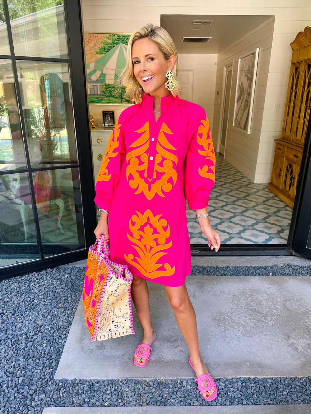 YOUR TRUE REFLECTION APPLIQUE DRESS - FUCHSIA
