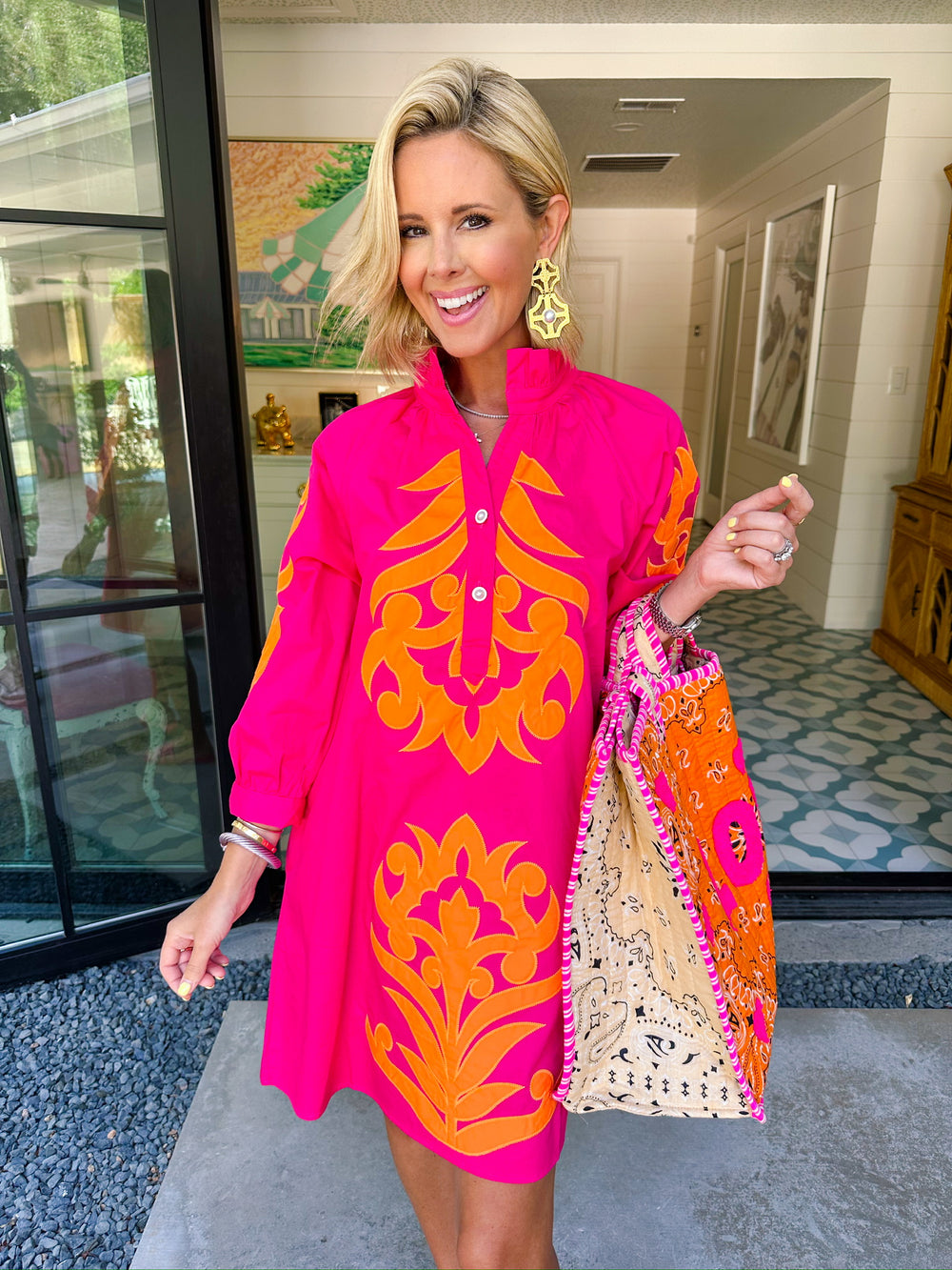 YOUR TRUE REFLECTION APPLIQUE DRESS - FUCHSIA