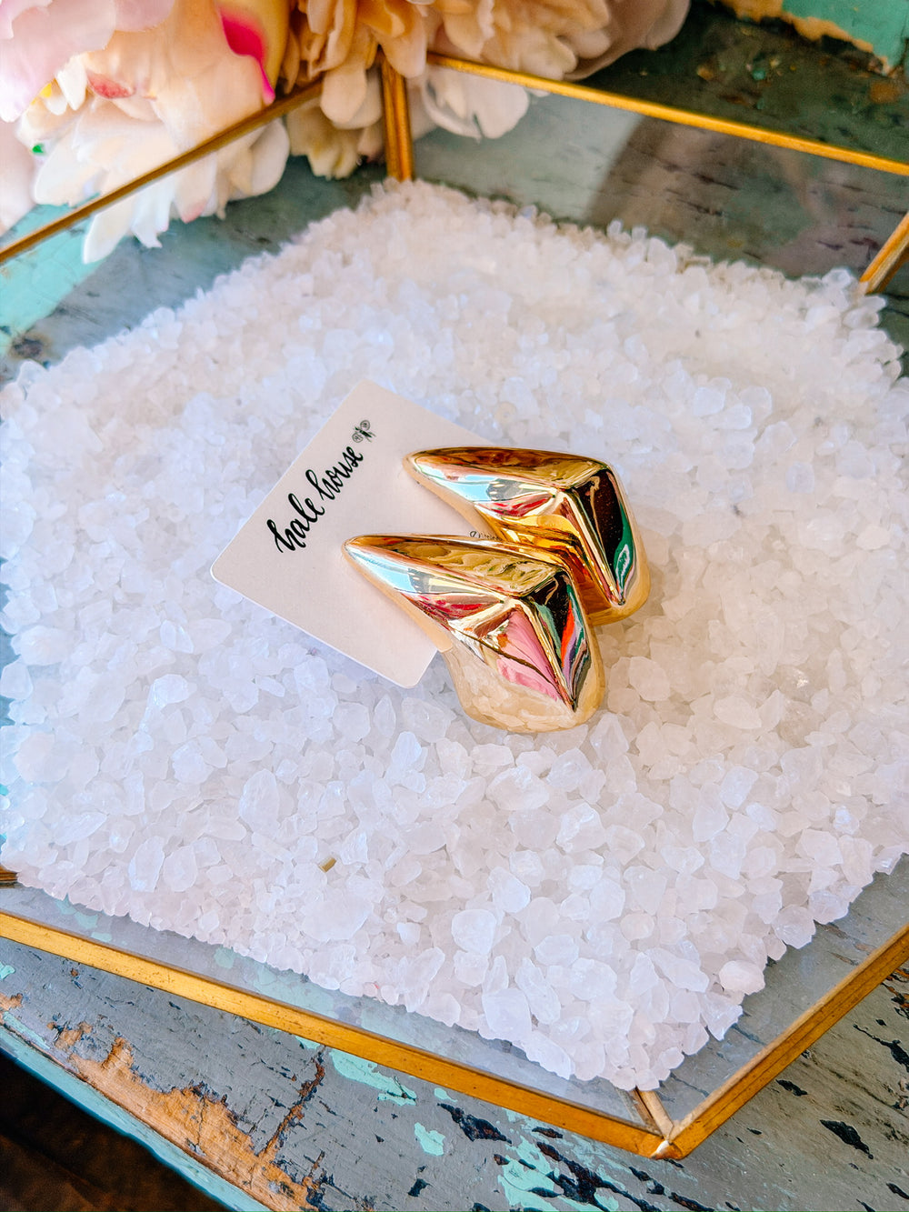 ABSTRACT THOUGHTS TEARDROP STUDS - GOLD