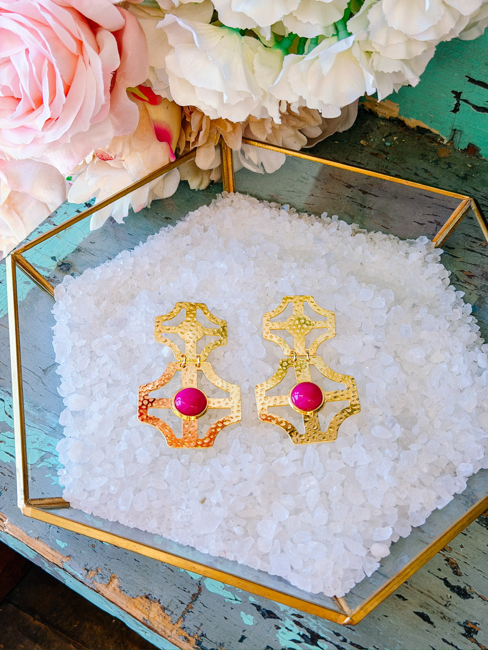 STACEY GOLD EARRING - HOT PINK