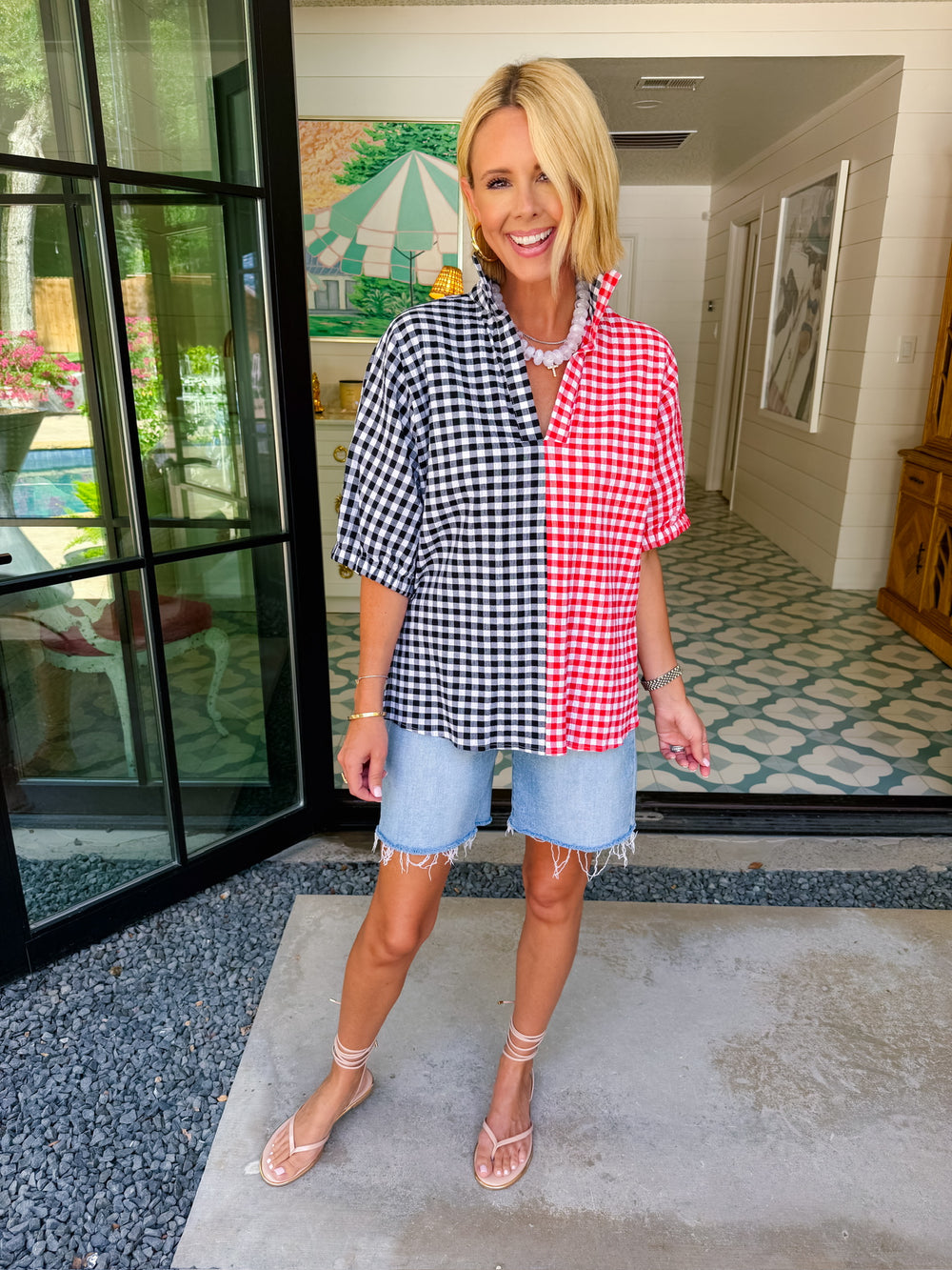 SLOAN COLORBLOCK SEERSUCKER GINGHAM TOP - RED/BLACK