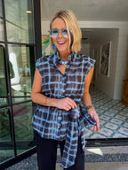 A CHANGE OF PLANS ABSTRACT PLAID TOP - BROWN/BLUE