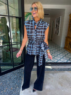A CHANGE OF PLANS ABSTRACT PLAID TOP - BROWN/BLUE