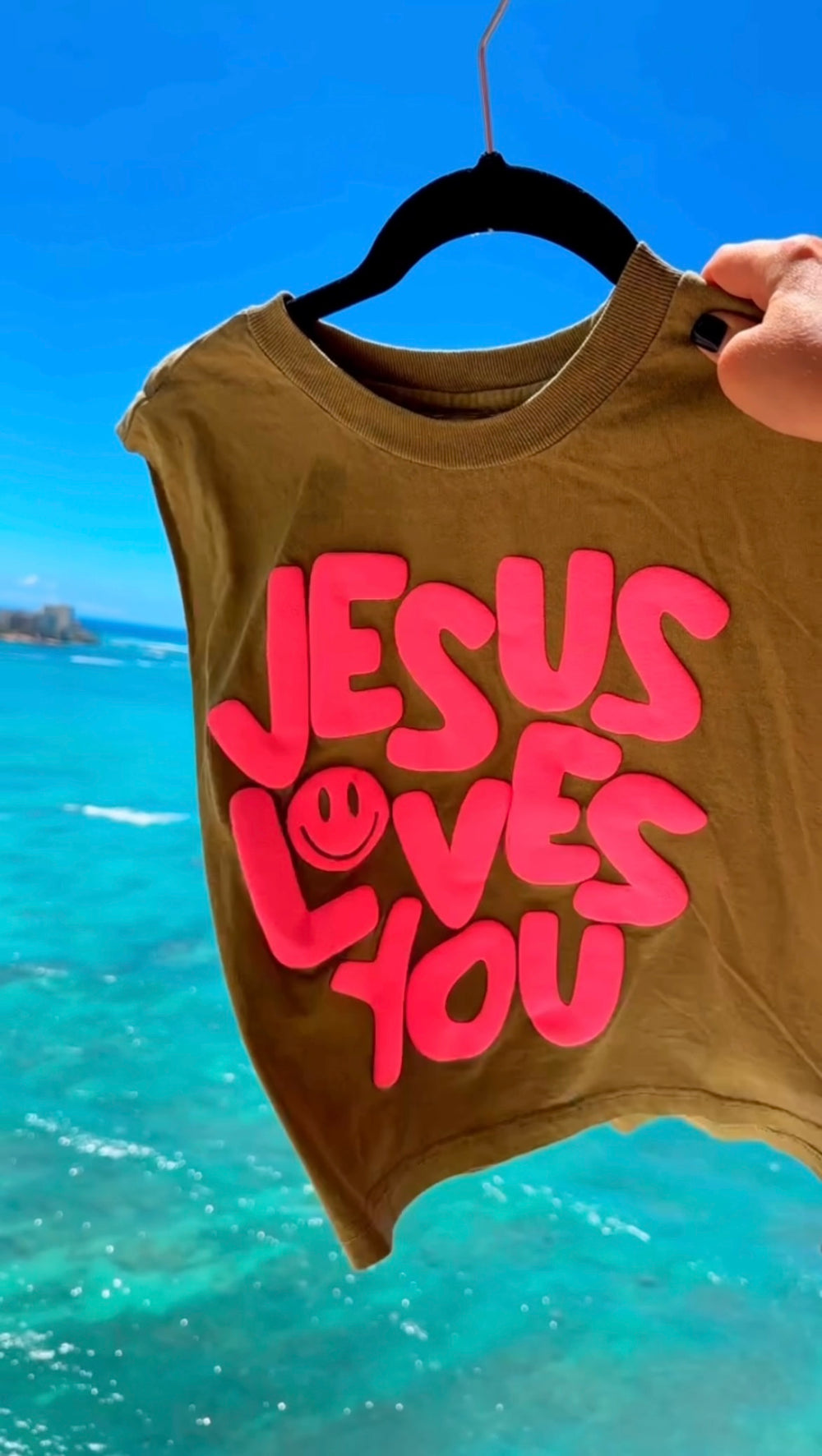 JESUS LOVES YOU MUSCLE TEE - GREEN/PINK