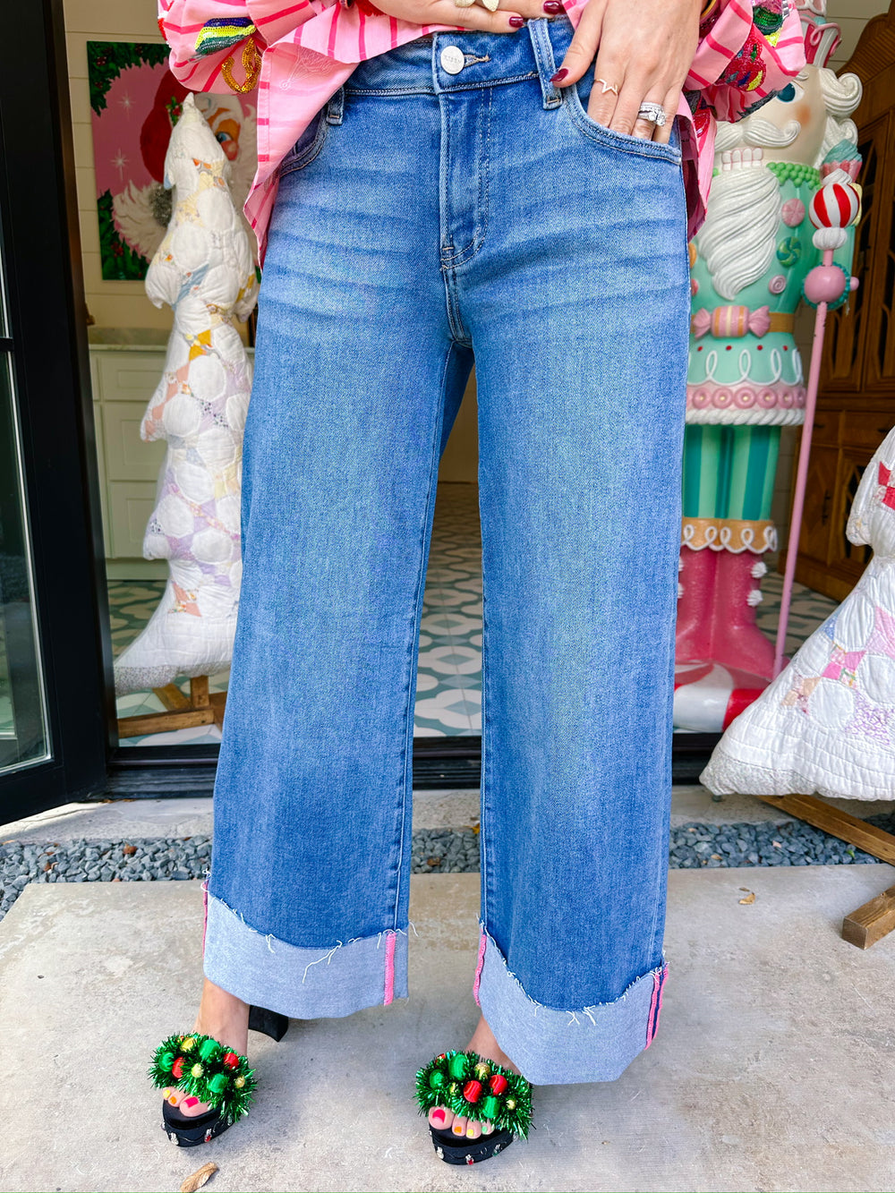 MARGARET MID RISE WIDE LEG CUFF JEANS