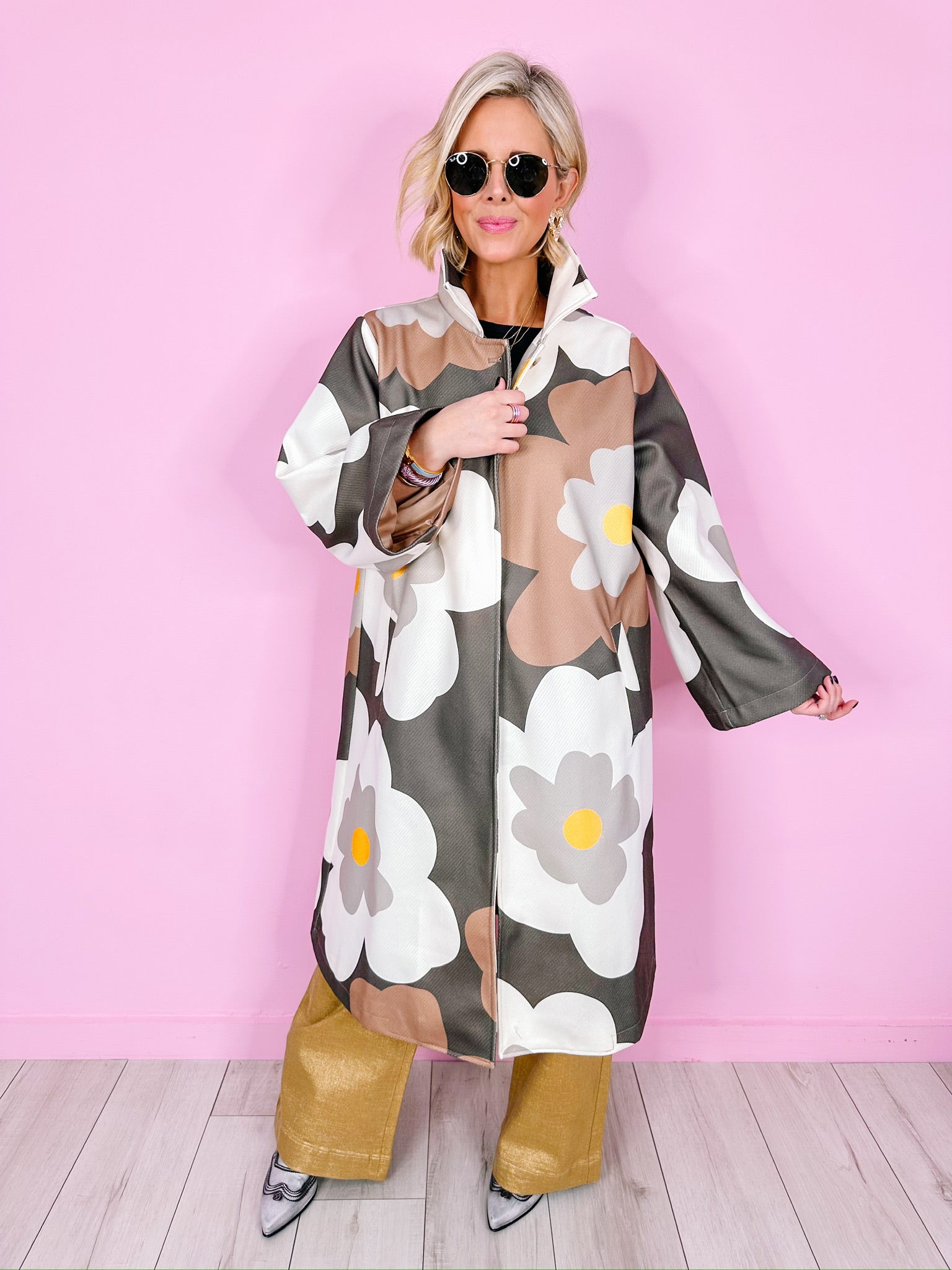 ALLIE BOLD FLORAL COAT - BROWN