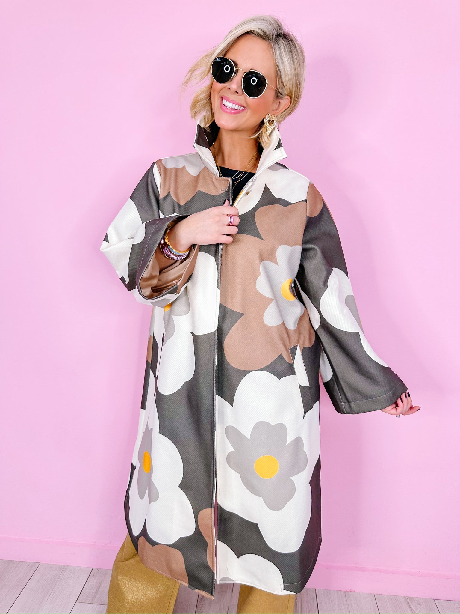 ALLIE BOLD FLORAL COAT - BROWN