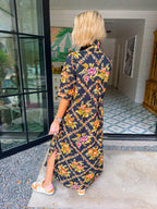 TANGLED IN BETWEEN THE FLORAL TRELLIS MIDI DRESS - BLACK