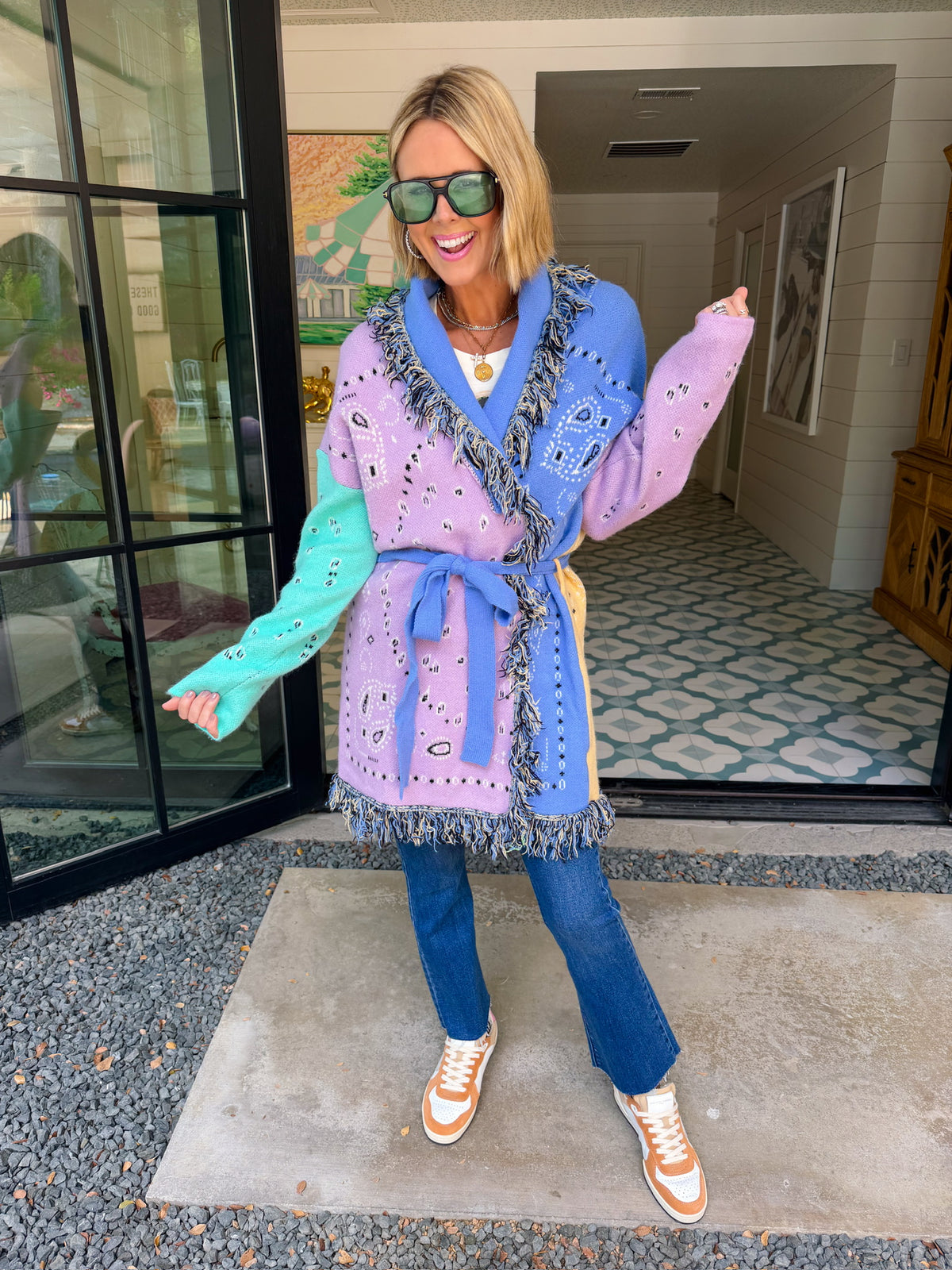 CHASING DAYDREAMS PAISLEY CONTRAST FRINGE TRIM CARDIGAN