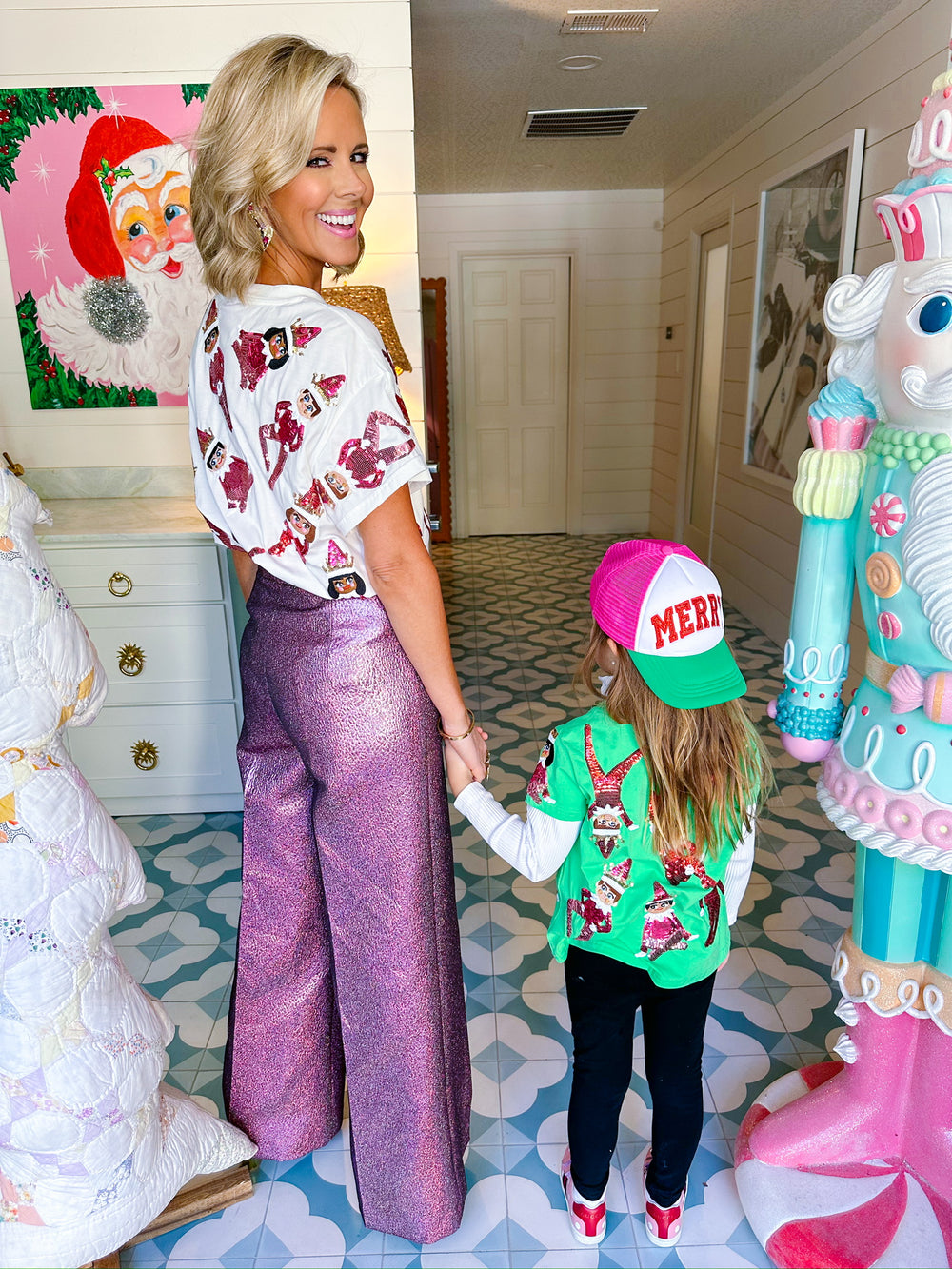 KIDS ELF ON A SHELF TEE - GREEN