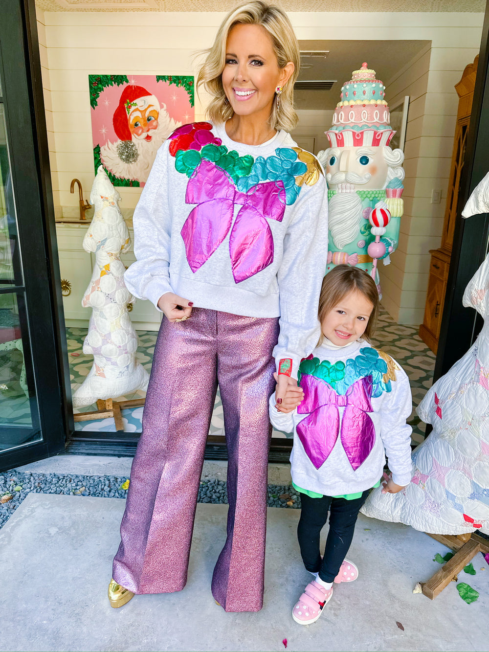 KIDS METALLIC WREATH SWEATSHIRT - GREY