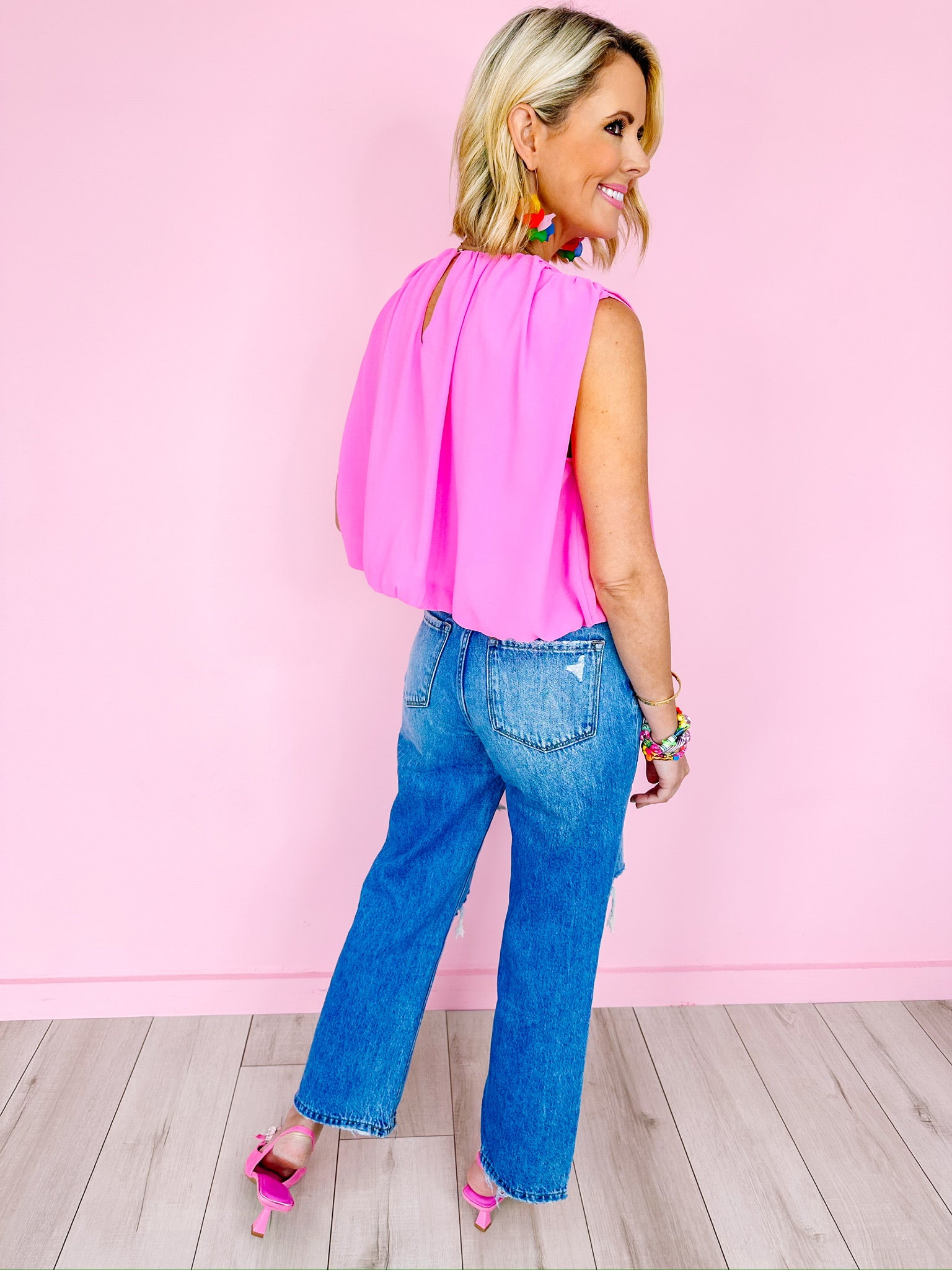 FEEL ALIVE HIGH RISE RELAXED STRAIGHT JEAN
