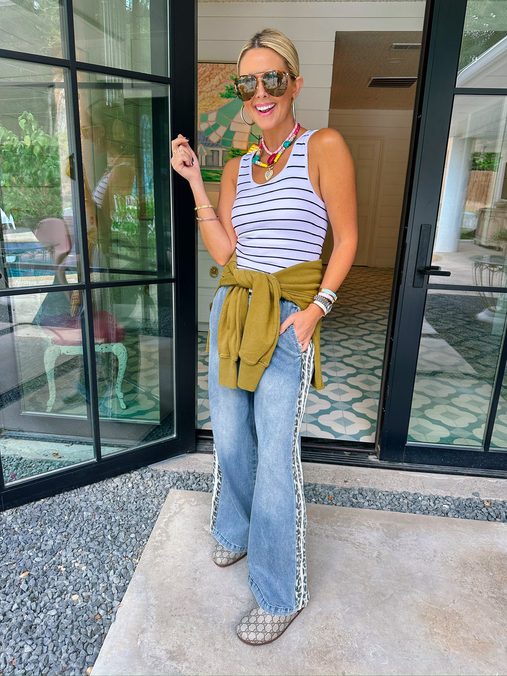 SPRINTING STRIPES TANK TOP - WHITE/BLACK