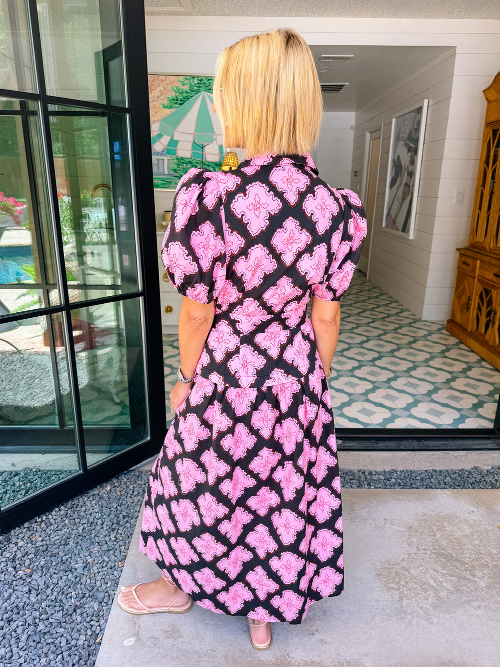 KNOW YOUR WORTH QUATREFOIL MIDI DRESS - BLACK/PINK