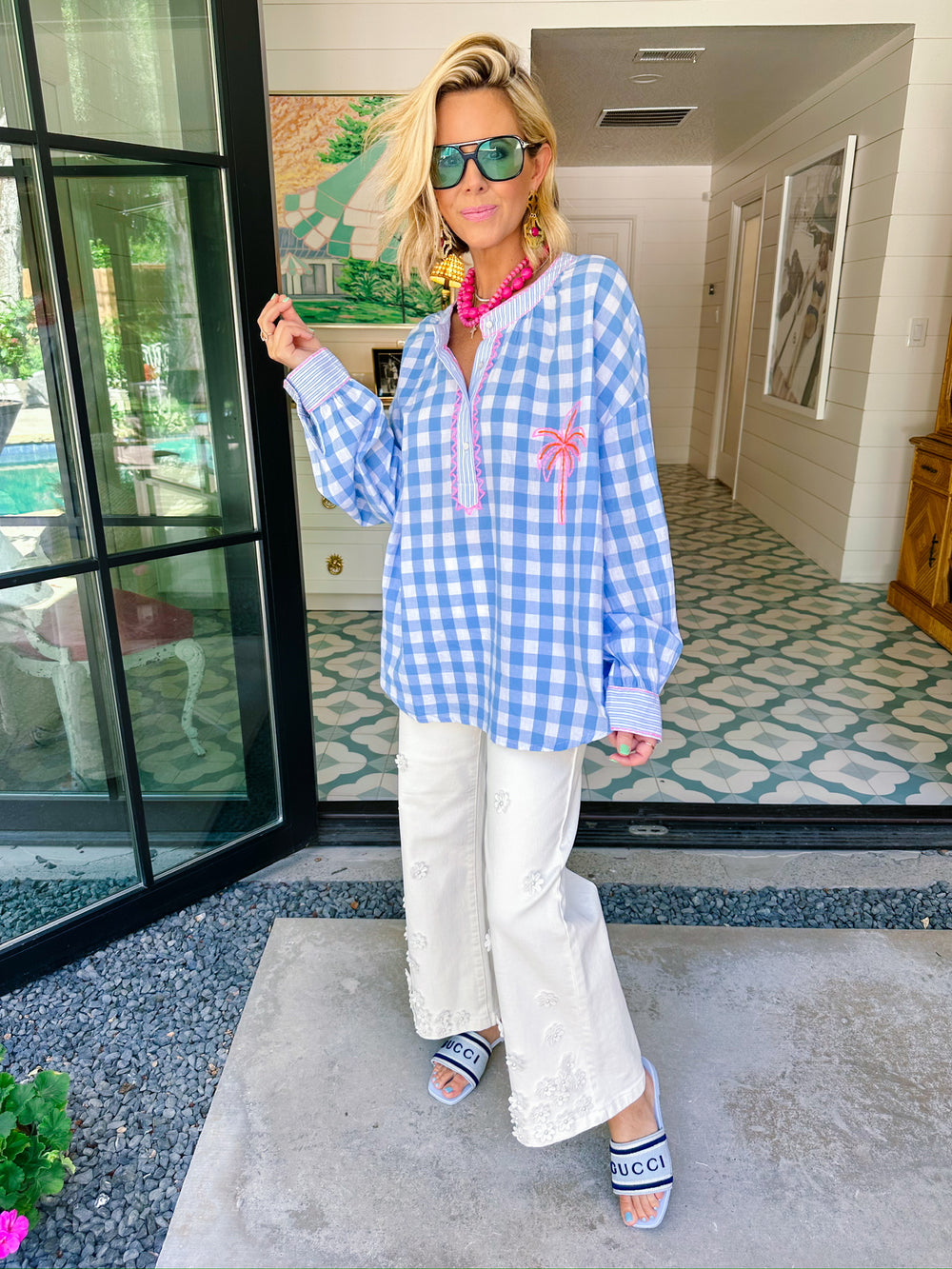 HIDDEN PARADISE PALMS GINGHAM LONGSLEEVE TOP - BLUE