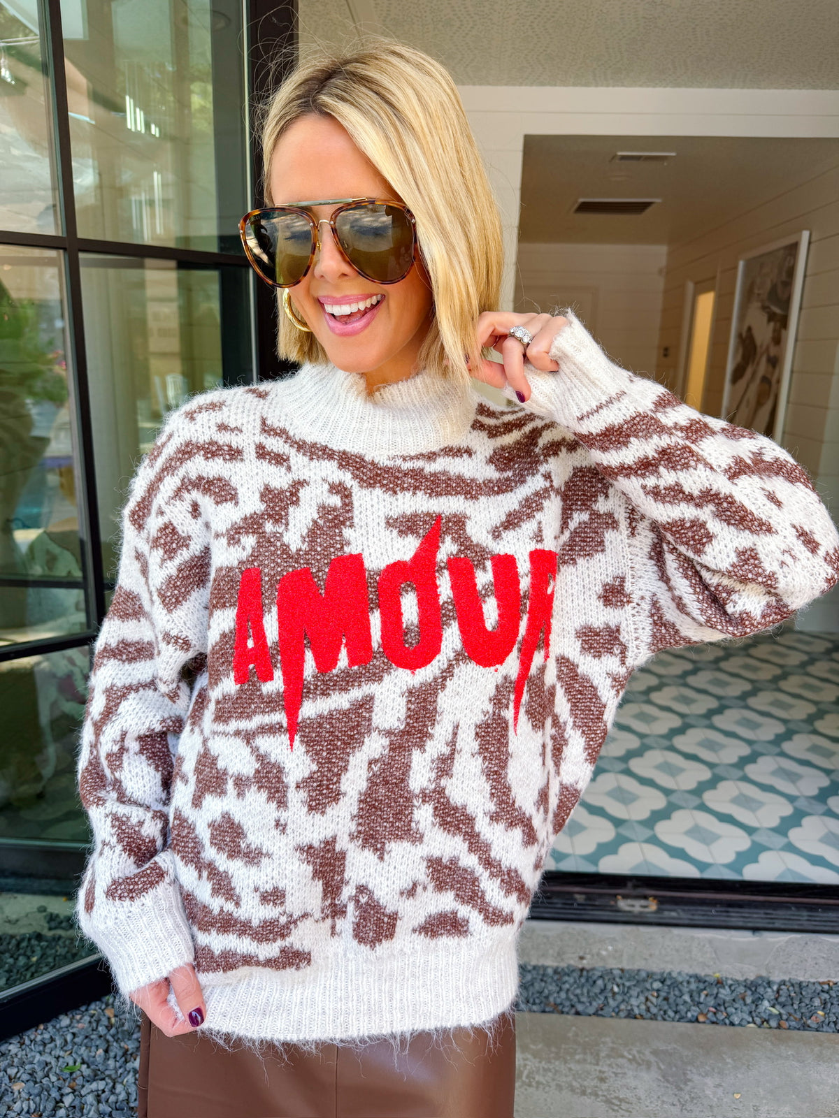 AMOUR TIGER MOCKNECK SWEATER - IVORY/BROWN