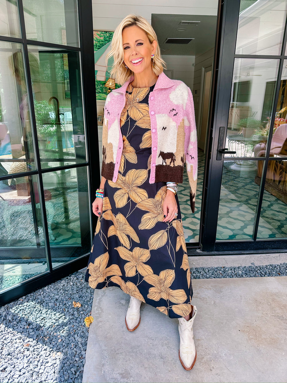 ON THE HORIZON HORSE CARDIGAN - PINK