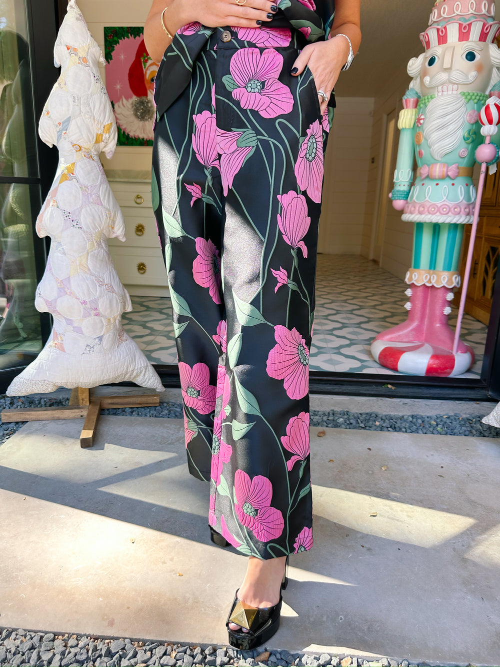 MOVE WITH PURPOSE POPPY PANT SET - BLACK