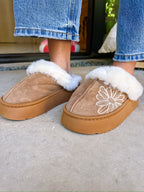 QUINN FLORAL FUR PLATFORM CLOG