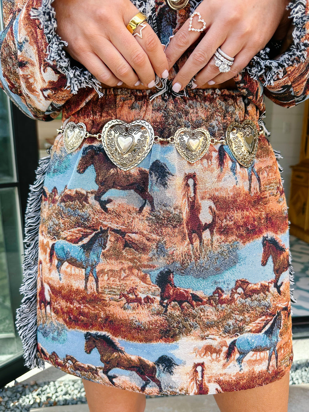 WIDE OPEN SPACES FRINGE SKIRT SET