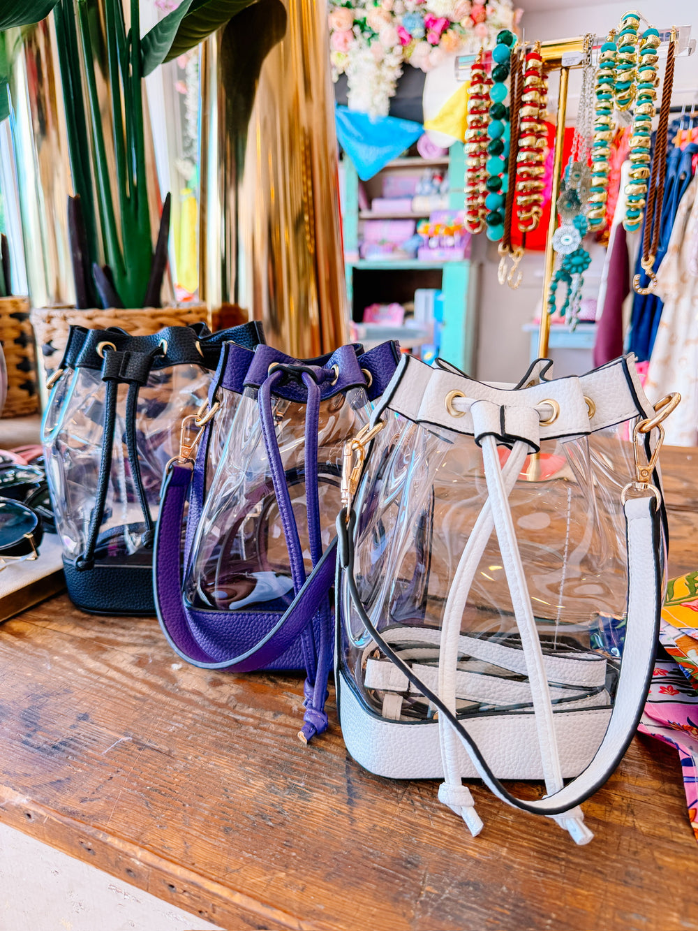 CARA CLEAR CROSSBODY BUCKET BAG - PURPLE