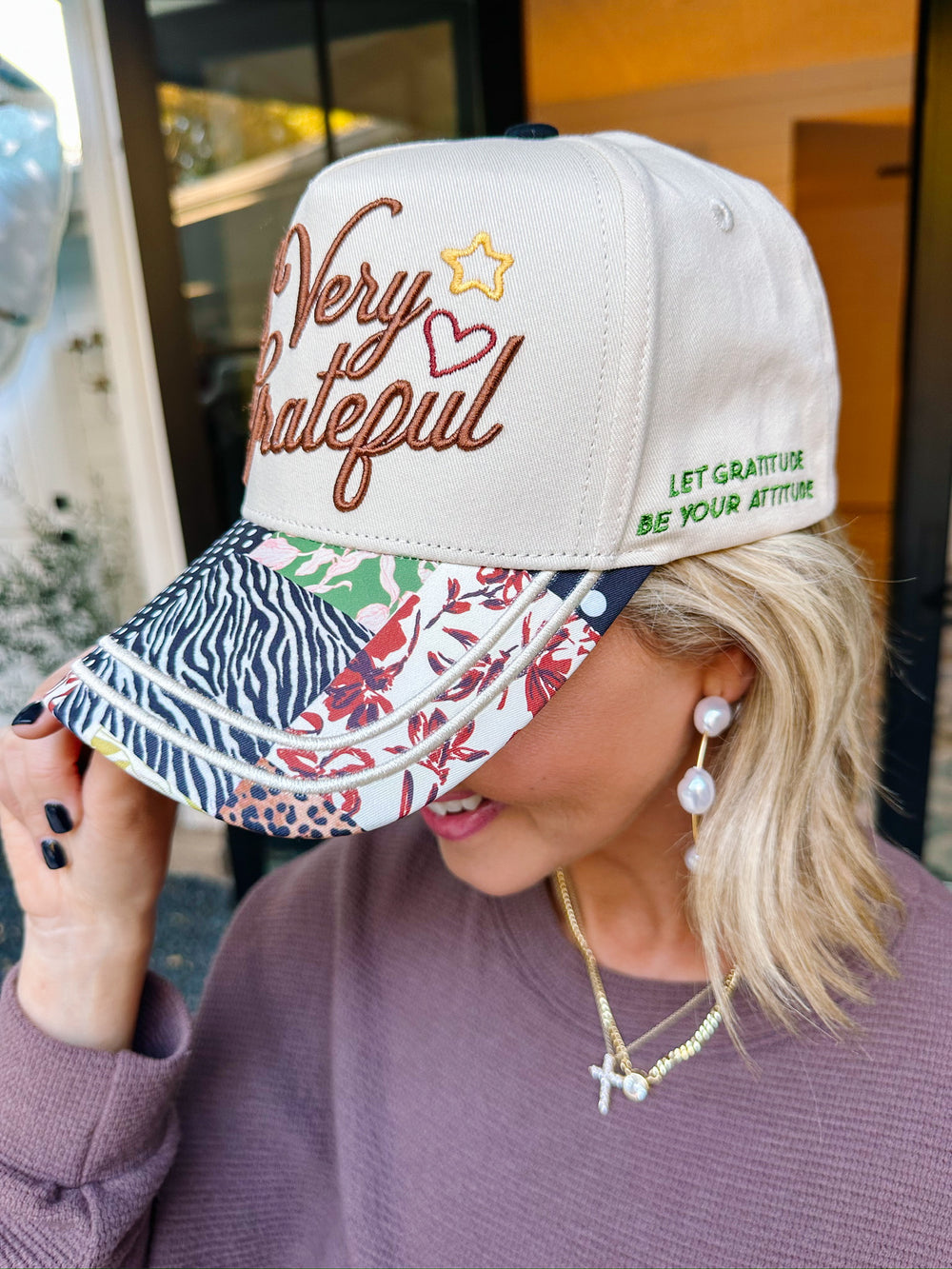 SO VERY GRATEFUL PATTERN PLAY CANVAS TRUCKER HAT