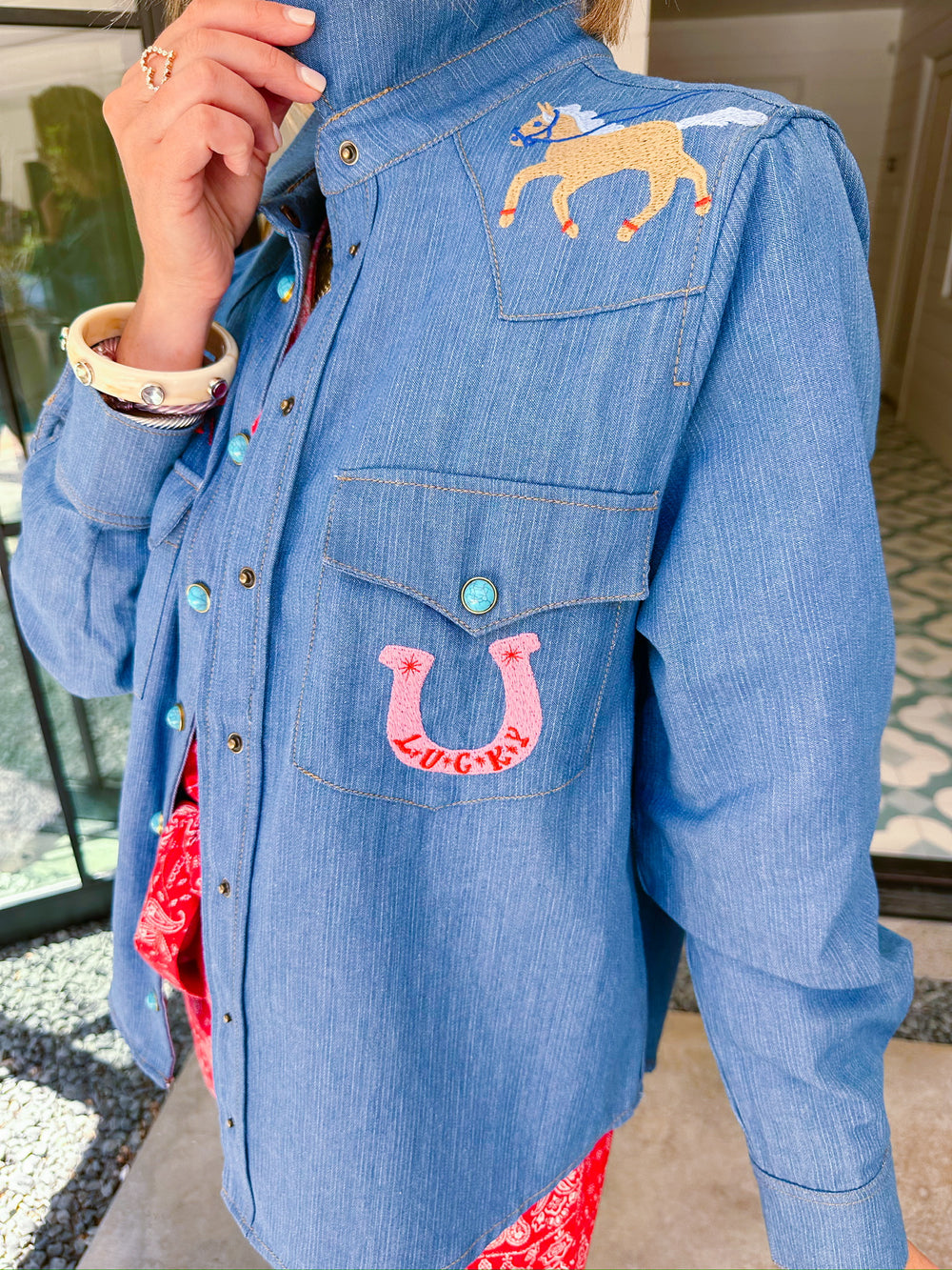 LUCKY YOU EMBROIDERED SNAP UP TOP - DENIM