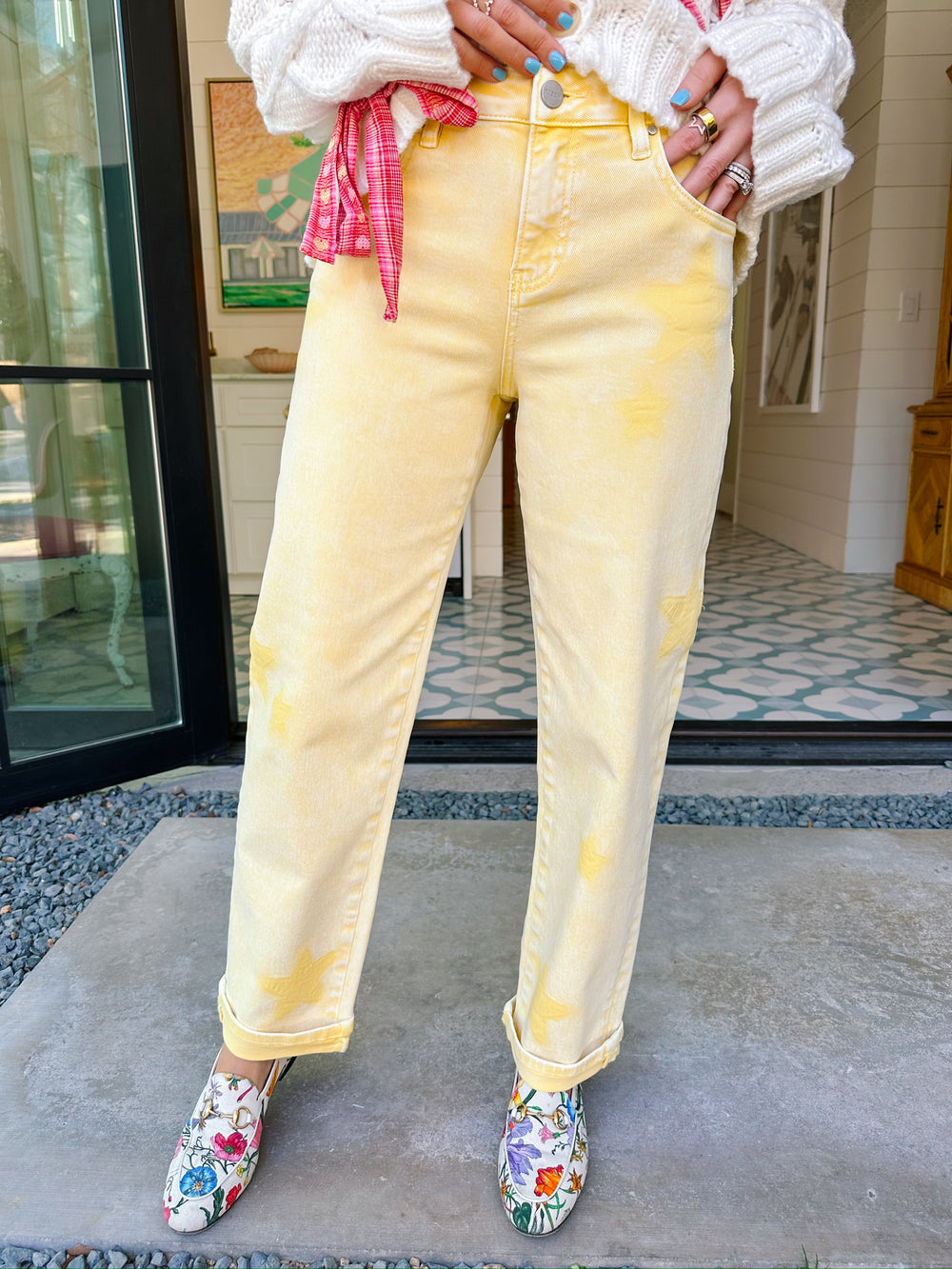 BRIGHT AS A STAR BOYFRIEND JEANS - YELLOW