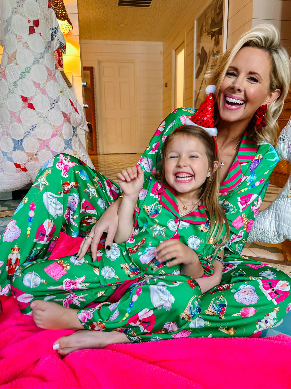 HOLIDAY BAUBLES SILKY 3/4 SLEEVE PJ PANT SET - GREEN