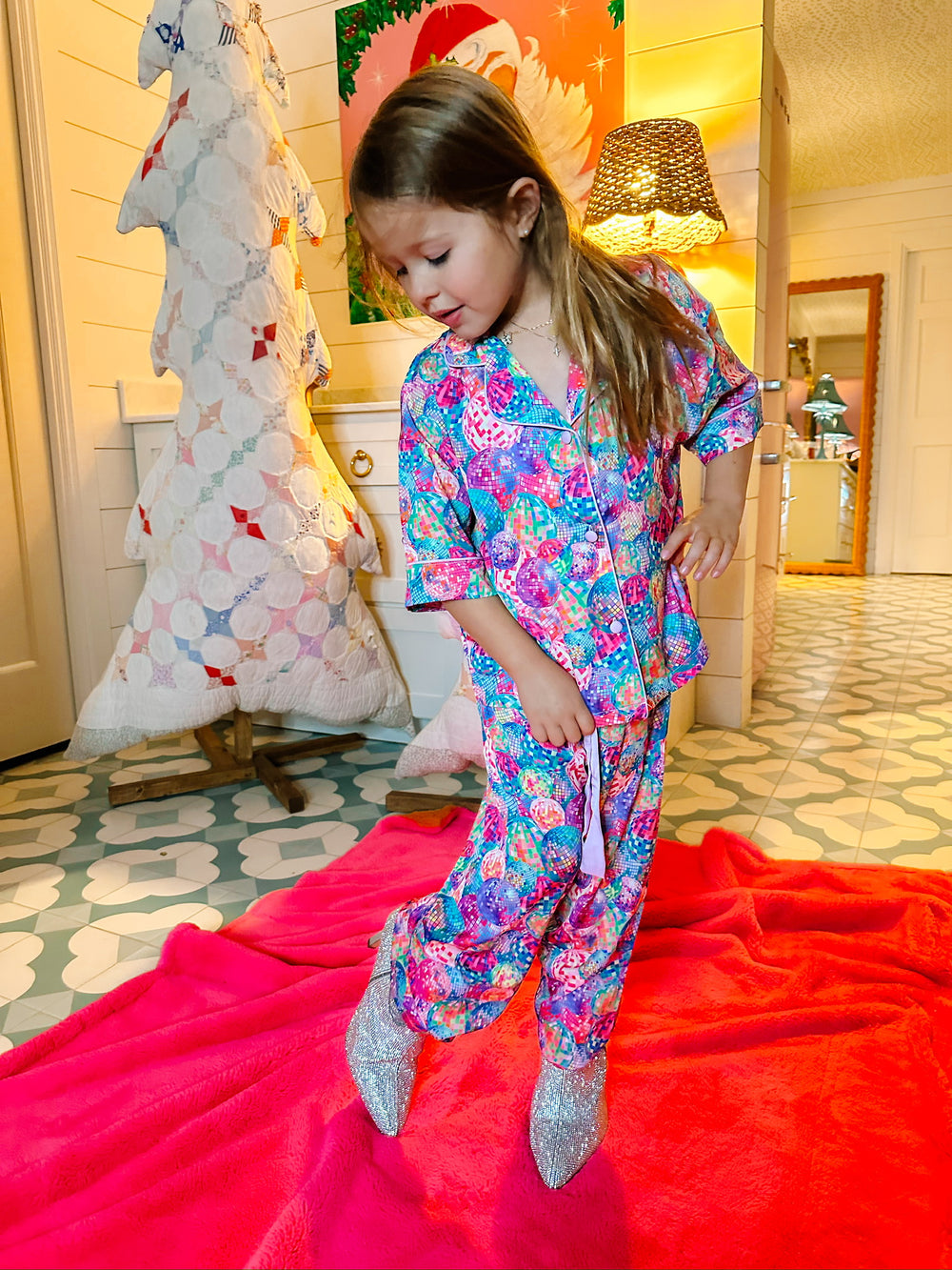 KIDS DISCO QUEEN SHORT SLEEVE PANT SET