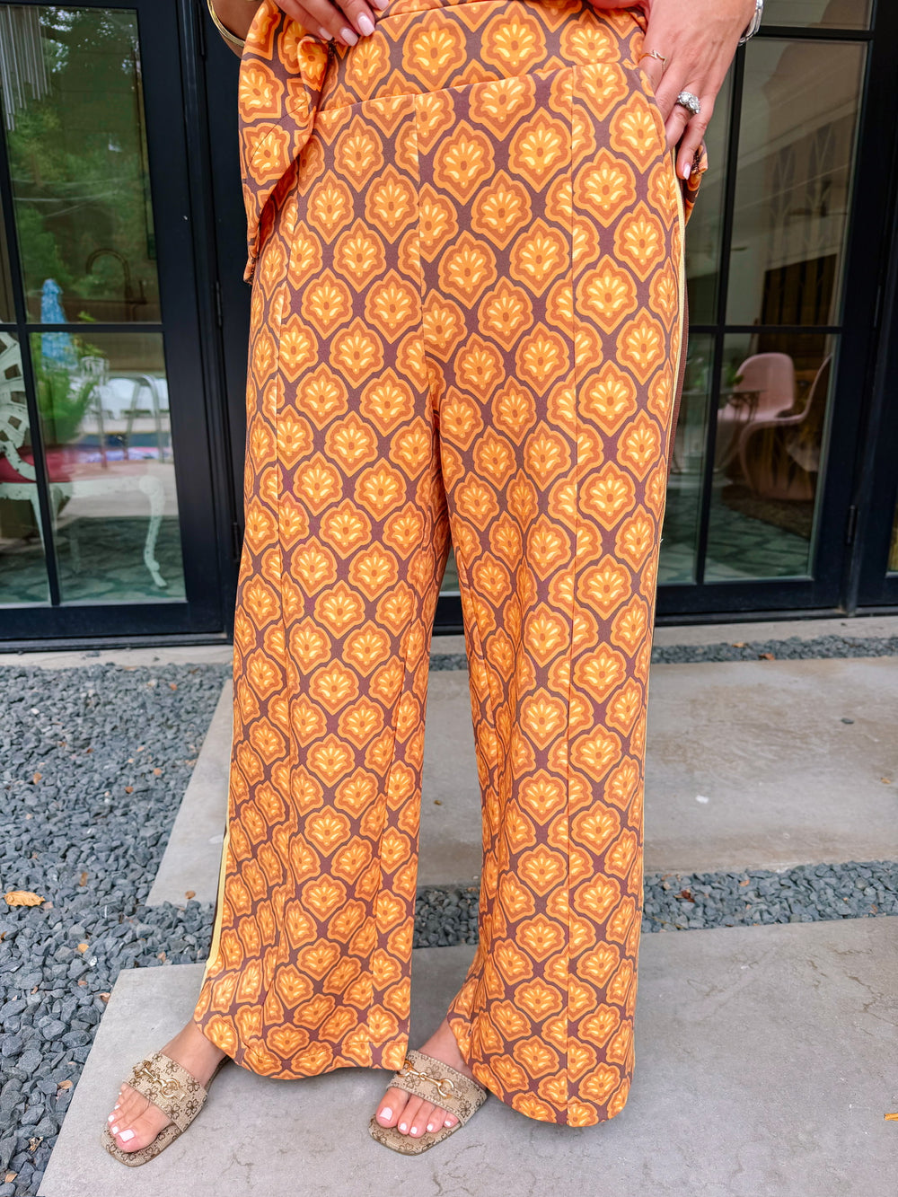 NEVER MISS A MOMENT FLORAL MEDALLION PANT SET - ORANGE