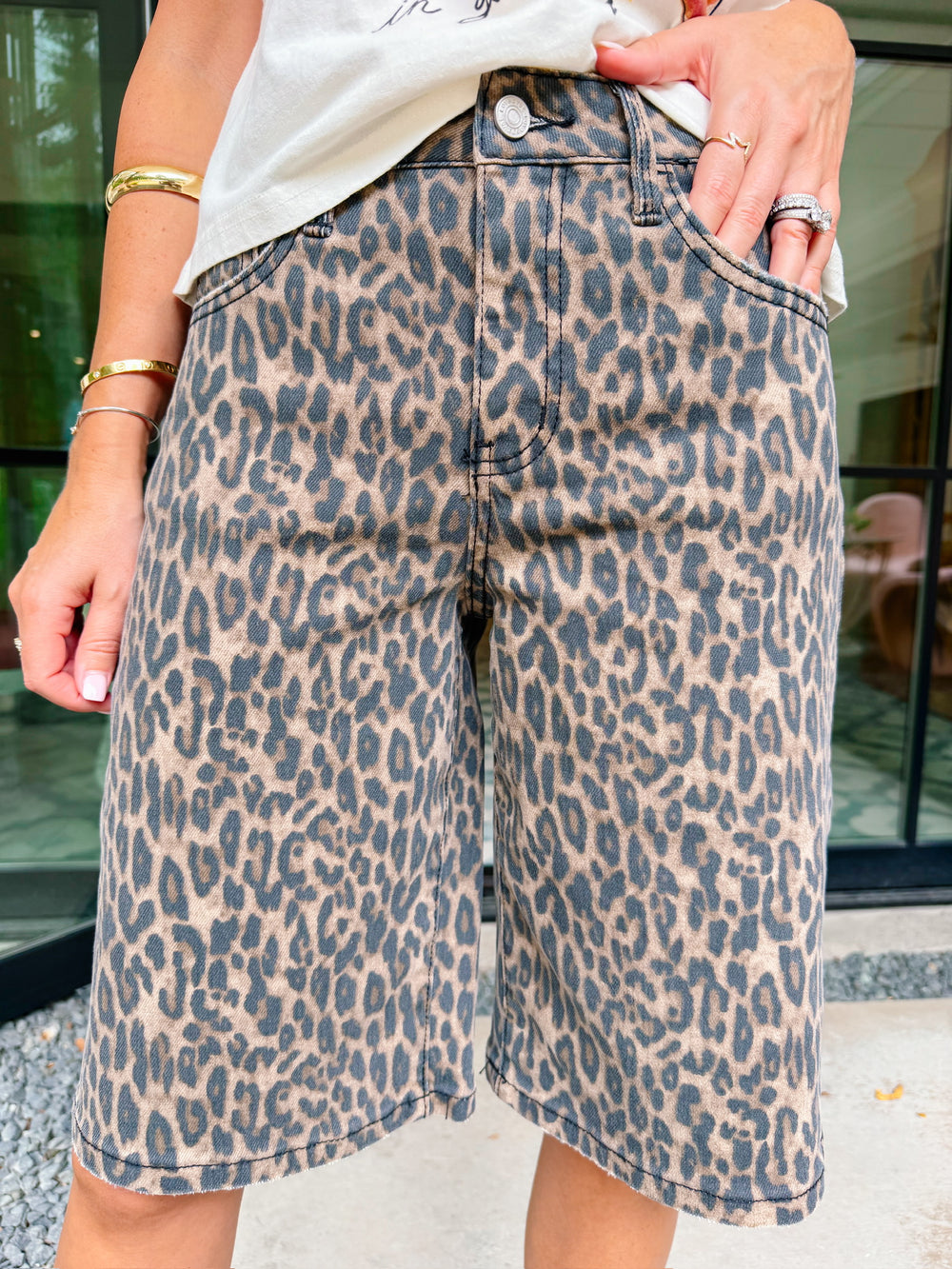 ELIZA HIGH RISE LEOPARD LONG SHORTS