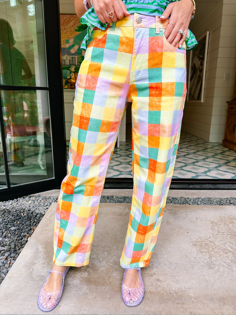 WALK IN COLOR MADRAS PLAID BARREL JEANS
