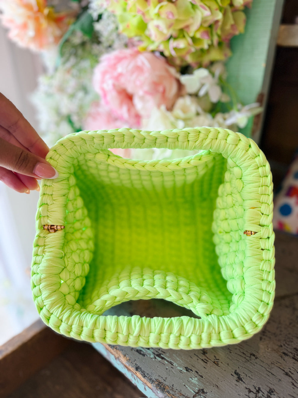 TROPEZ WOVEN SEQUIN BAG - GREEN