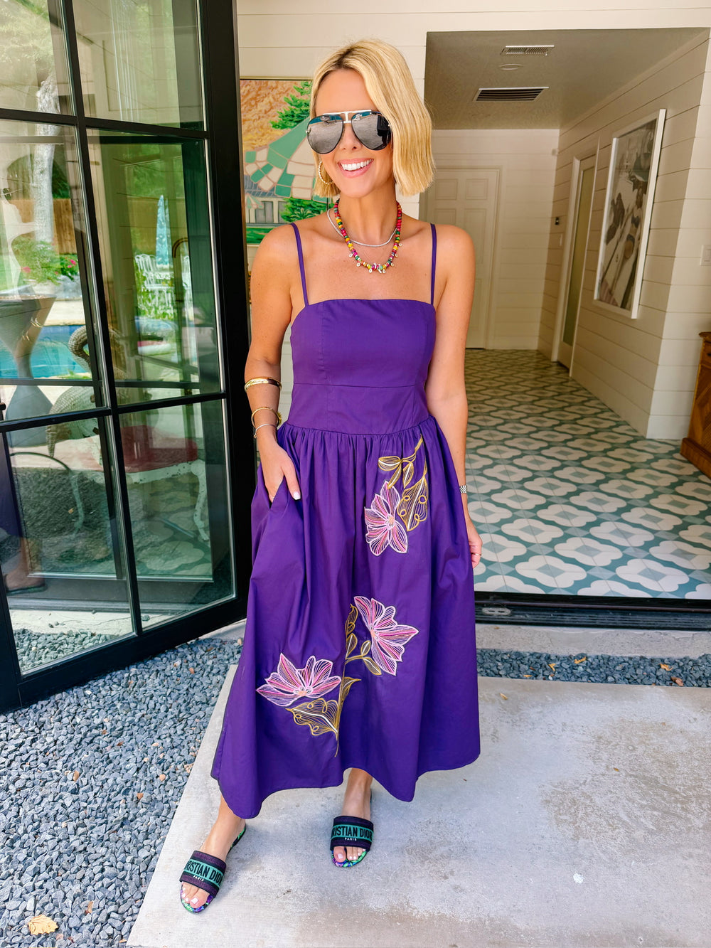 ISABELLA EMBROIDERED FLORAL MIDI DRESS - PURPLE