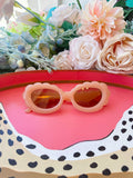 SHE'S AN ICON SCALLOP SUNGLASSES