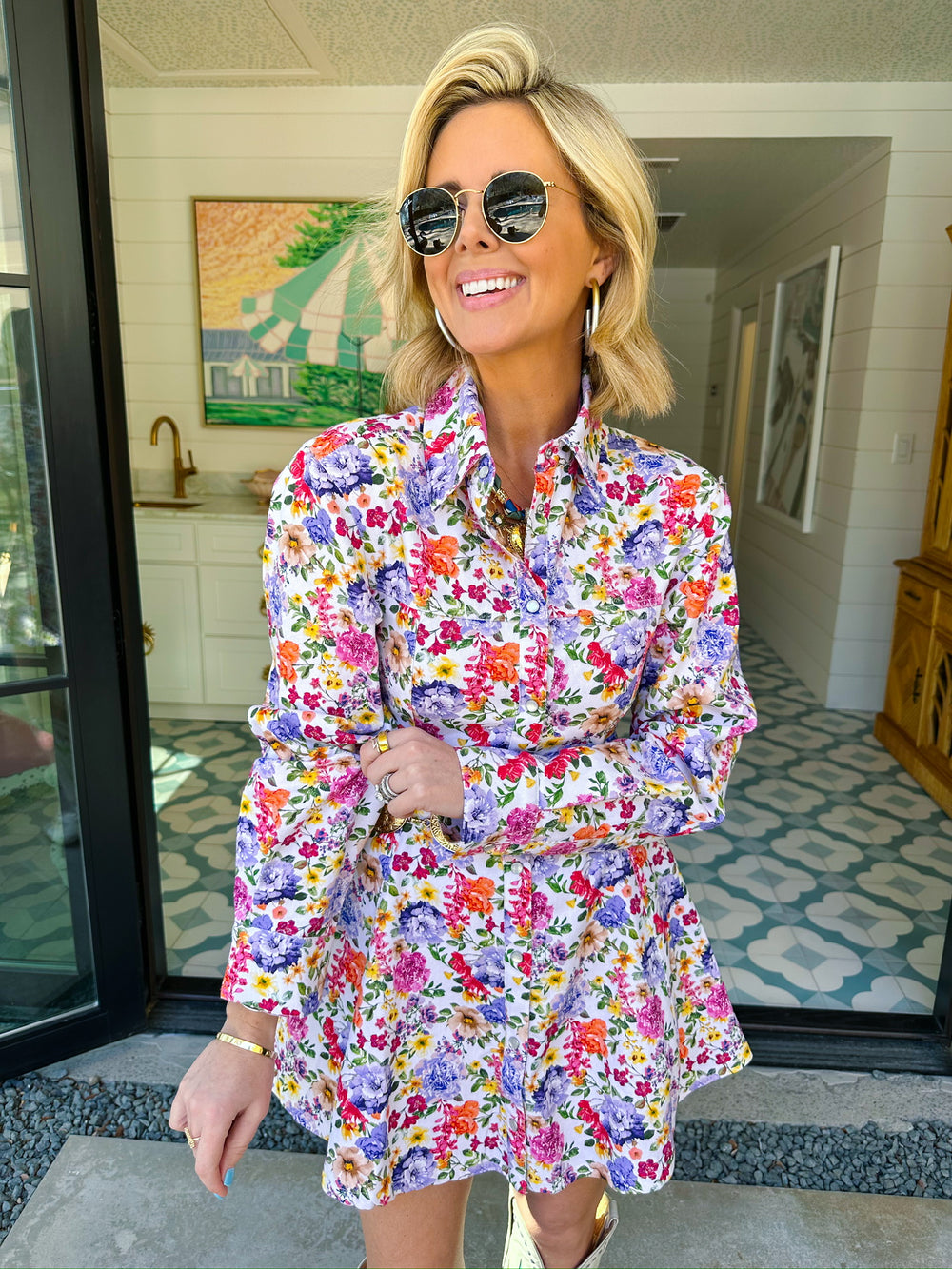 BUDDING ROMANCE FLORAL PEARL SNAP DRESS