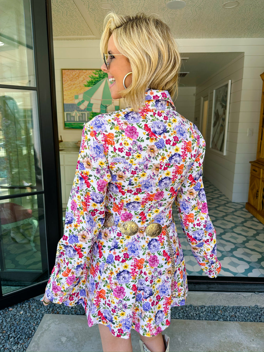 BUDDING ROMANCE FLORAL PEARL SNAP DRESS