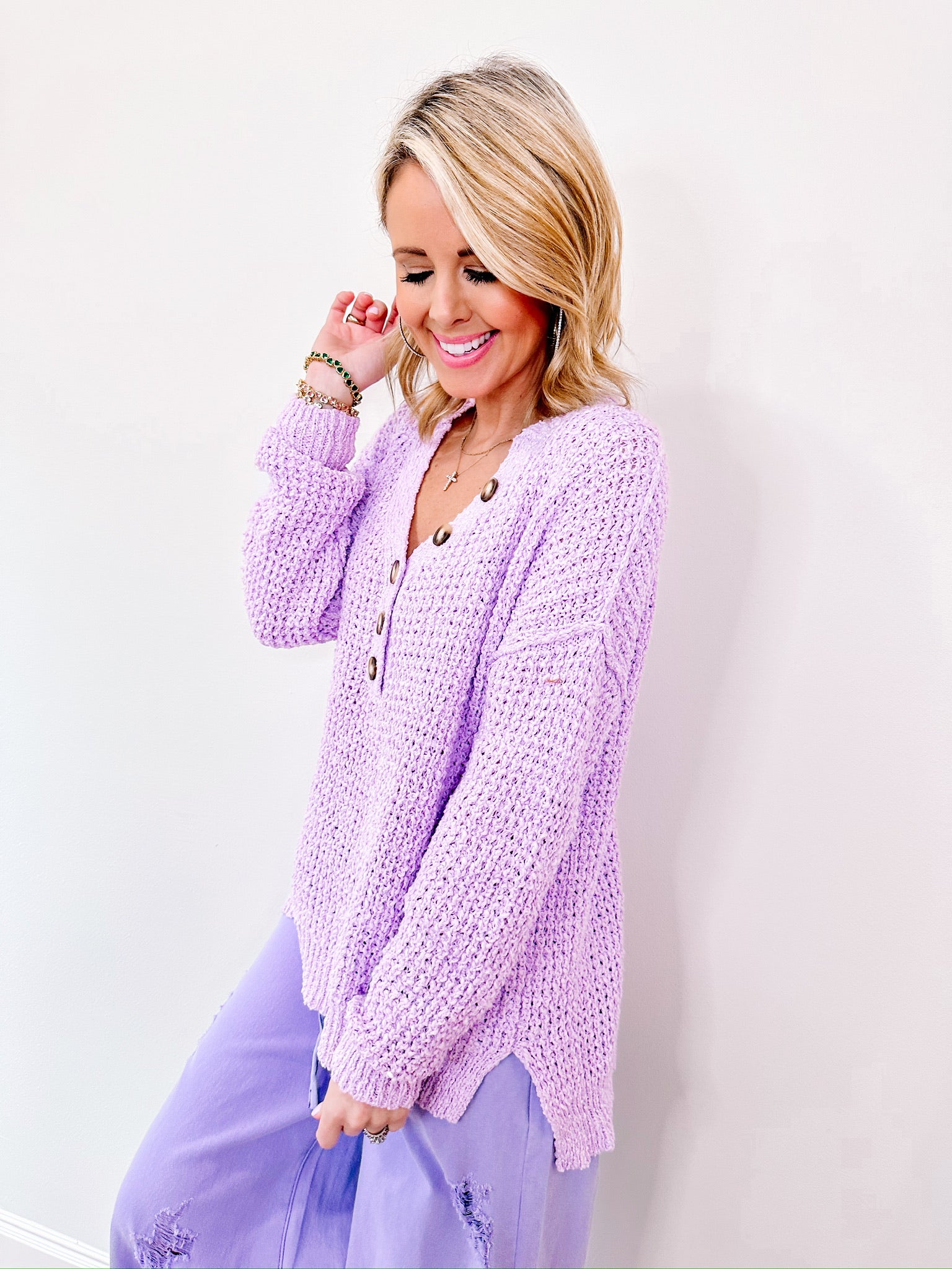 FEEL THE BREEZE BUTTON SWEATER - LAVENDER