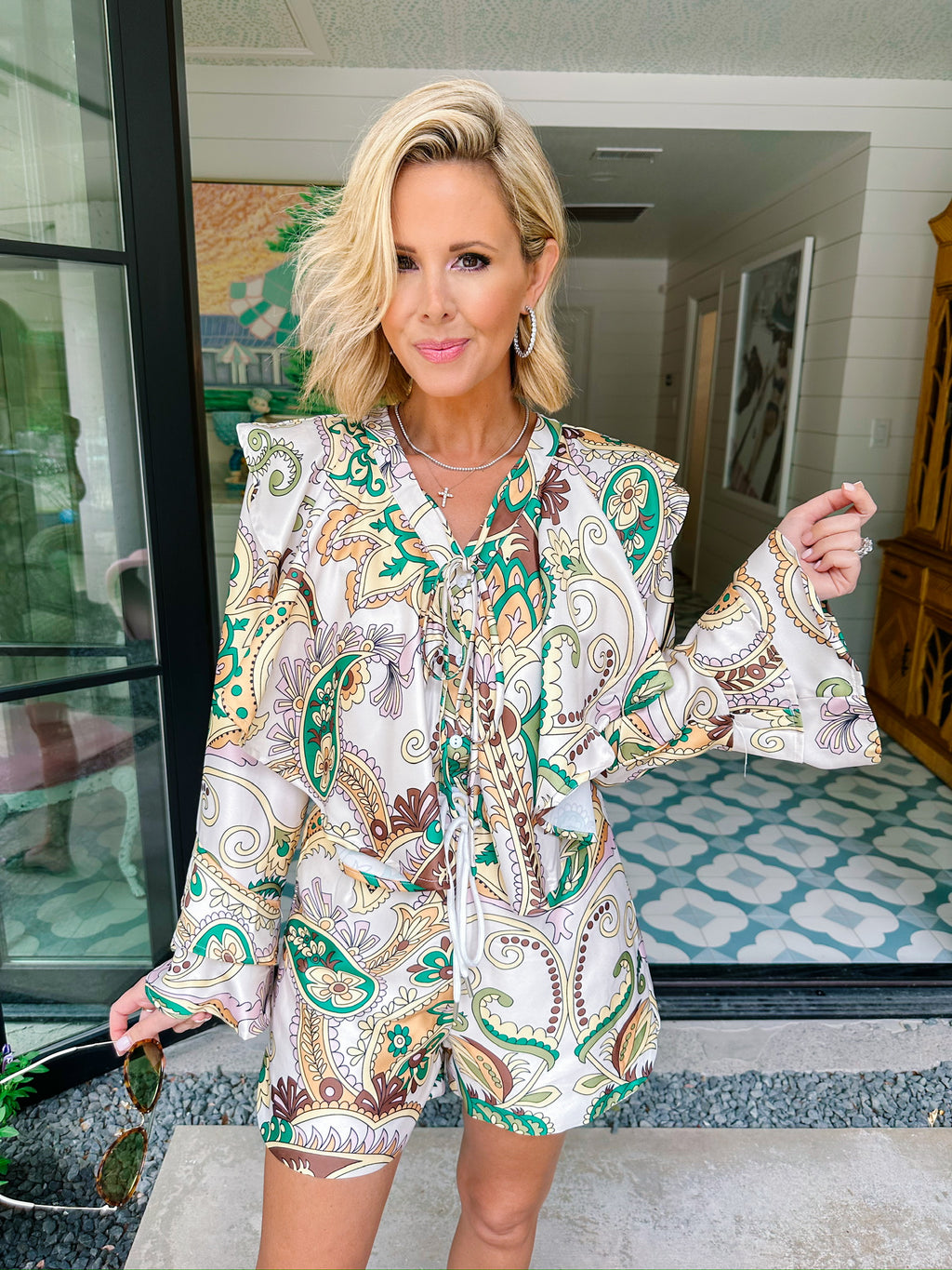 AMELIA PAISLEY RUFFLE SHORT SET