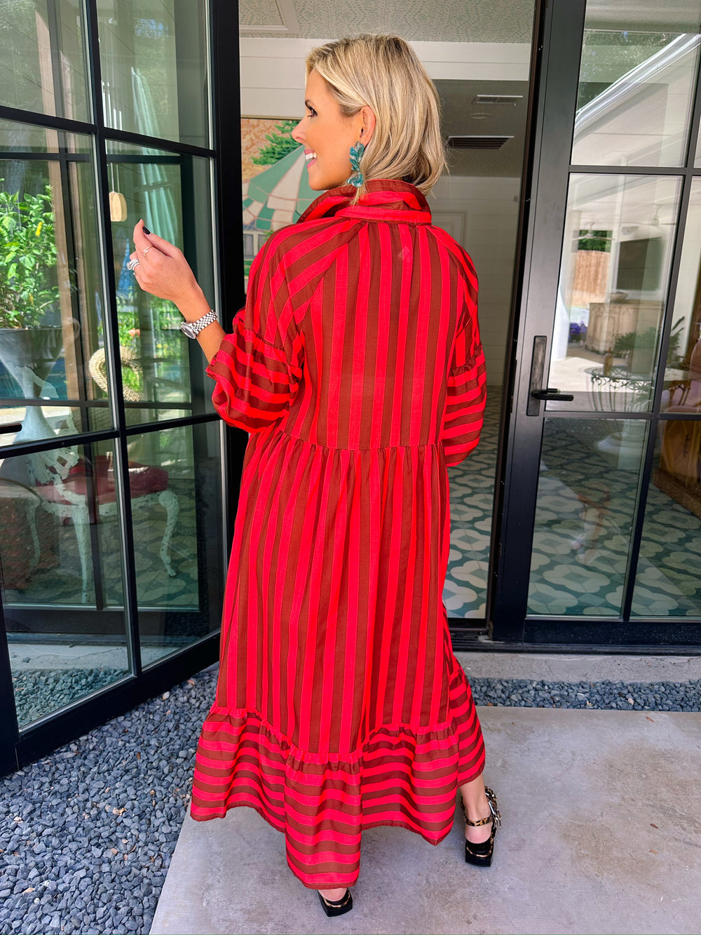 READ BETWEEN THE LINES STRIPE MIDI DRESS - CORAL/BROWN