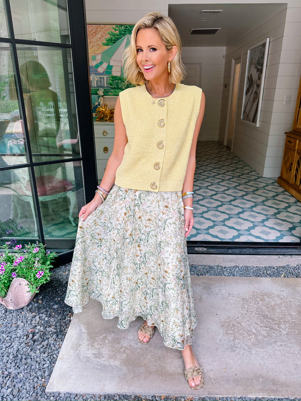 FREE FALLING FLORALS MIDI SKIRT - IVORY/GREEN
