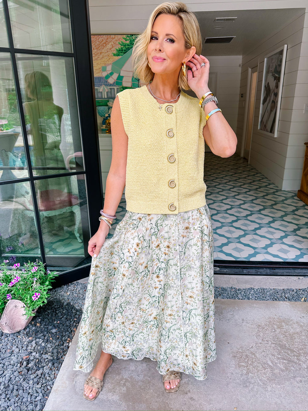 FREE FALLING FLORALS MIDI SKIRT - IVORY/GREEN