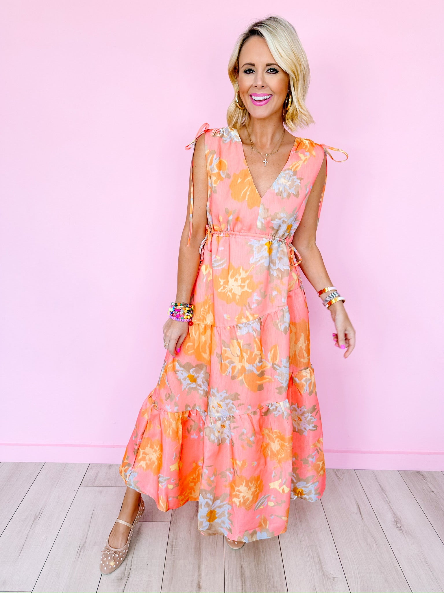 SHINE IN FLOWERS CINCH TIERED MAXI DRESS
