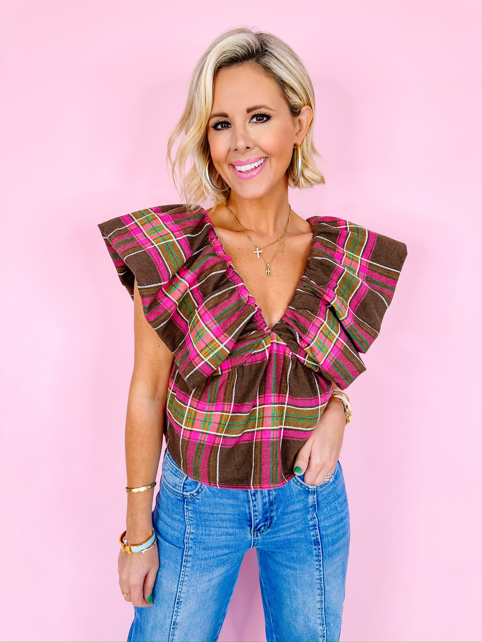 CHASING DREAMS RUFFLE SLEEVE PLAID TOP - BROWN