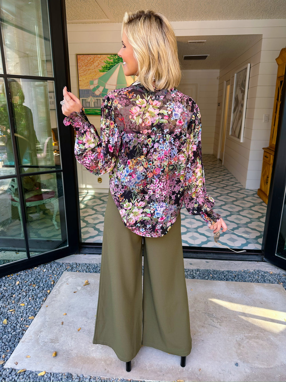 SHEER DELIGHT FLORAL BUTTON UP TOP -BLACK