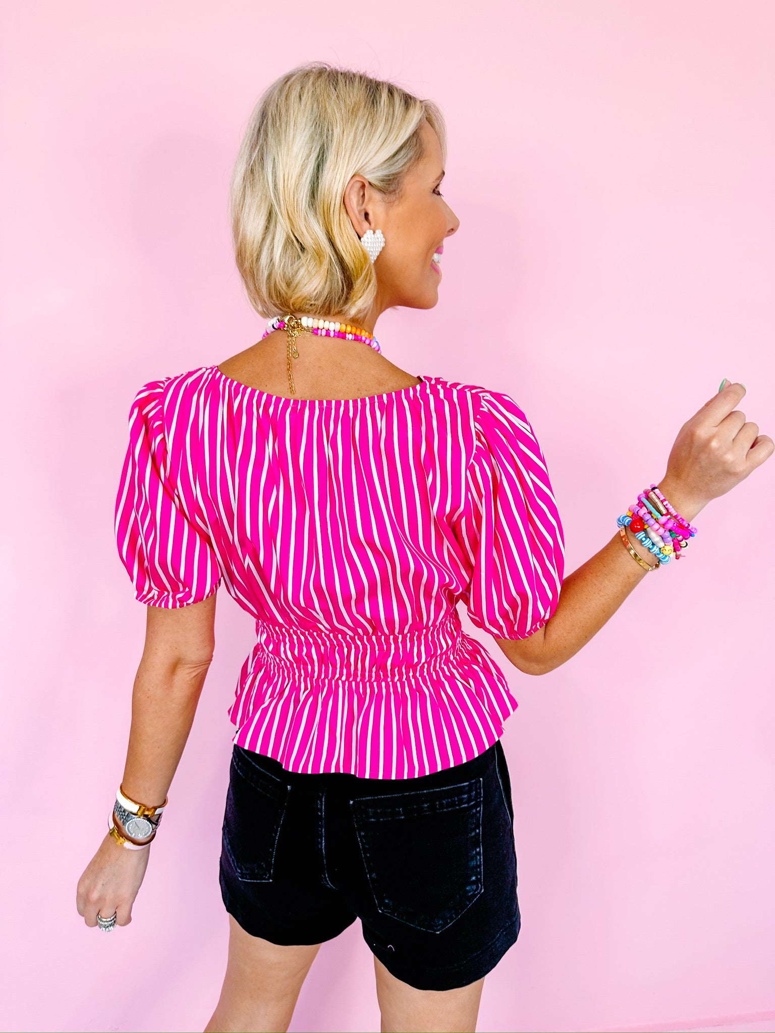 IN BETWEEN STRIPES V NECK TOP - PINK