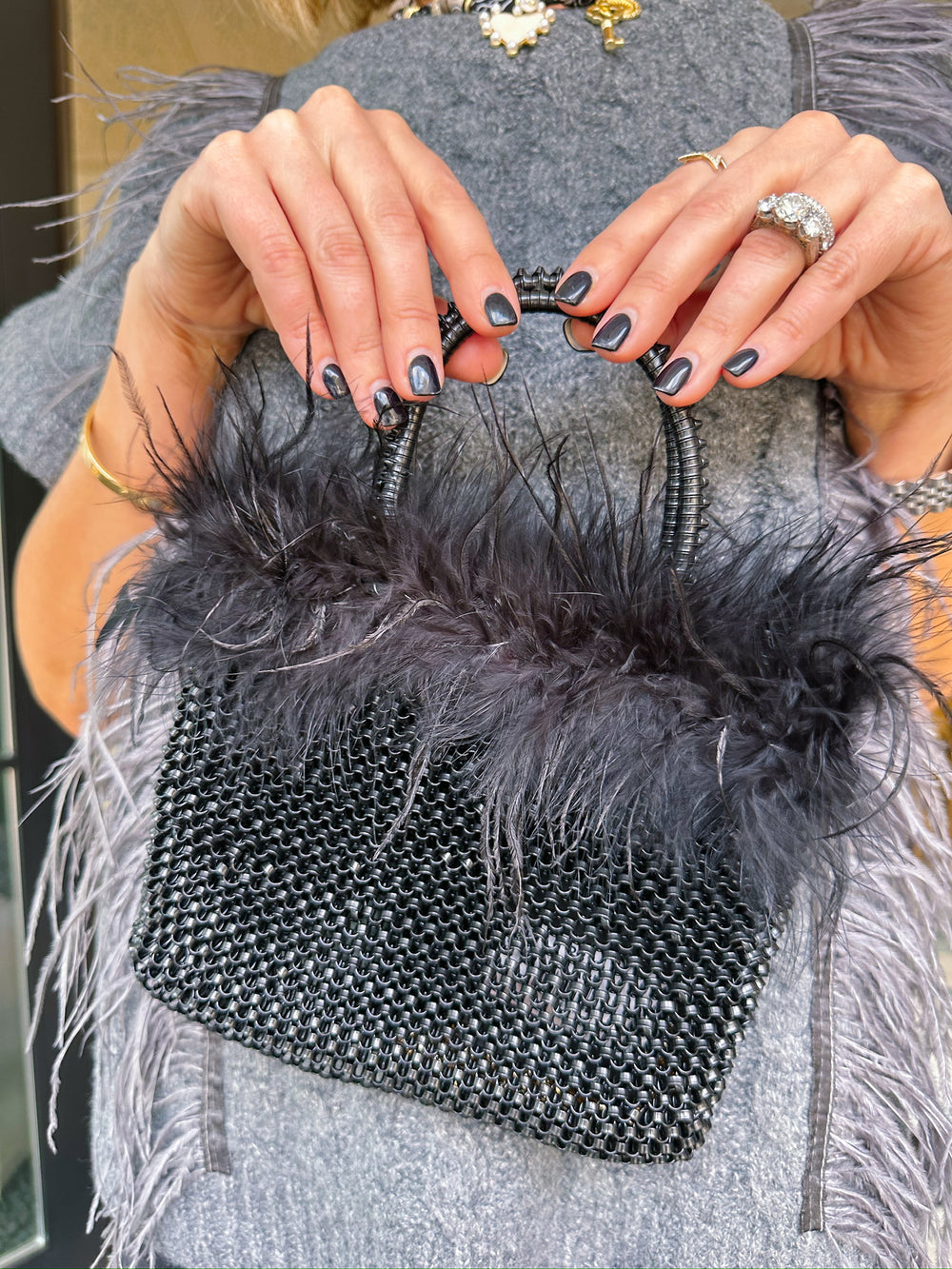 INTO THE NIGHT FEATHER PURSE - BLACK