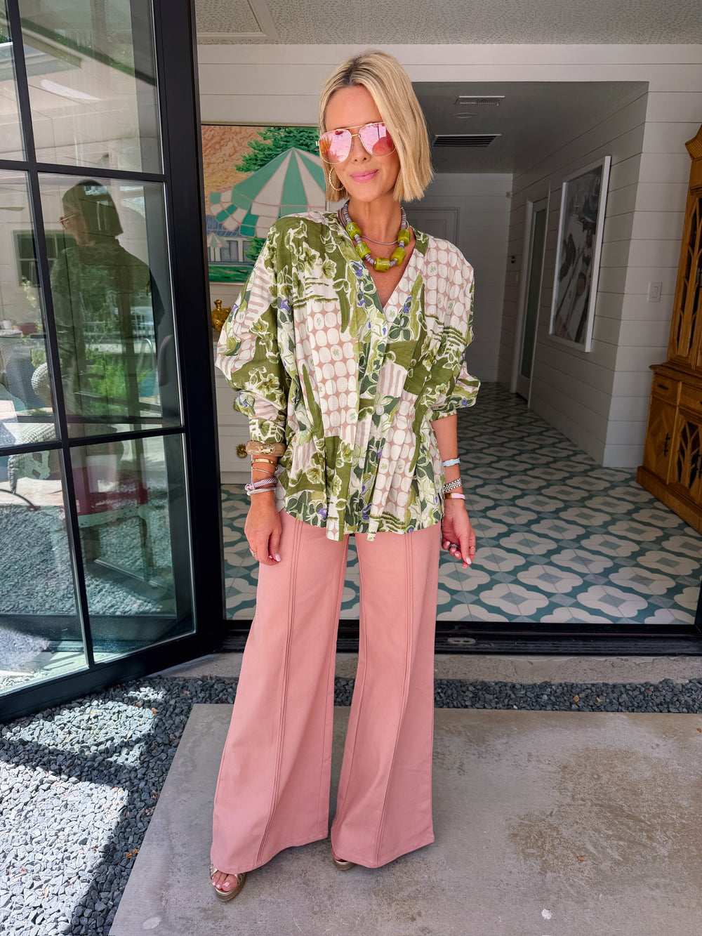 CHANGE OF SCENERY FLORAL DOT LONG SLEEVE TOP - GREEN/PINK