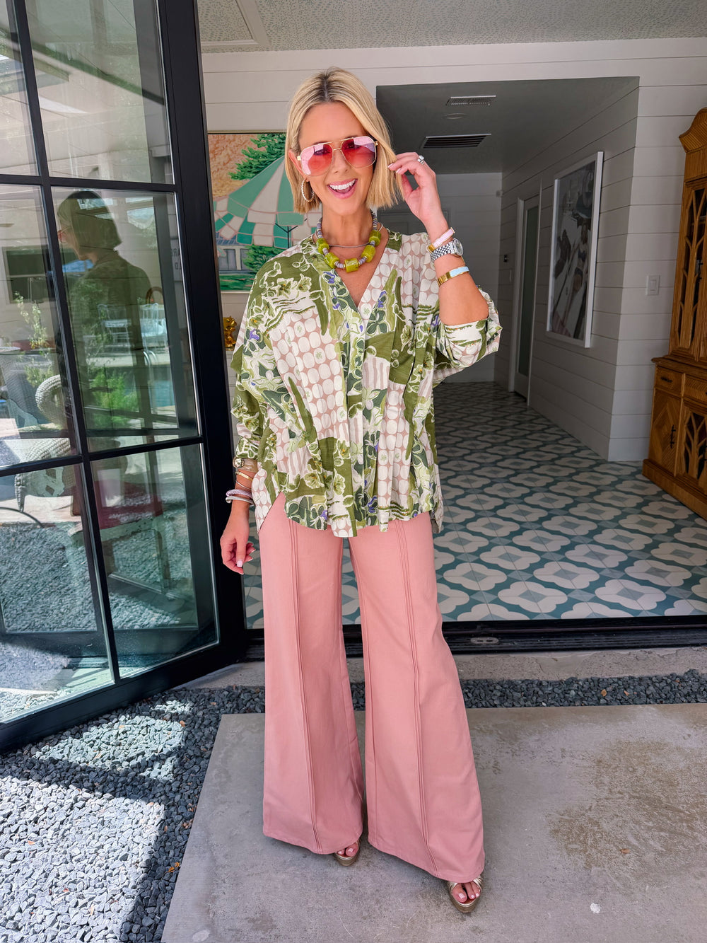 CHANGE OF SCENERY FLORAL DOT LONG SLEEVE TOP - GREEN/PINK